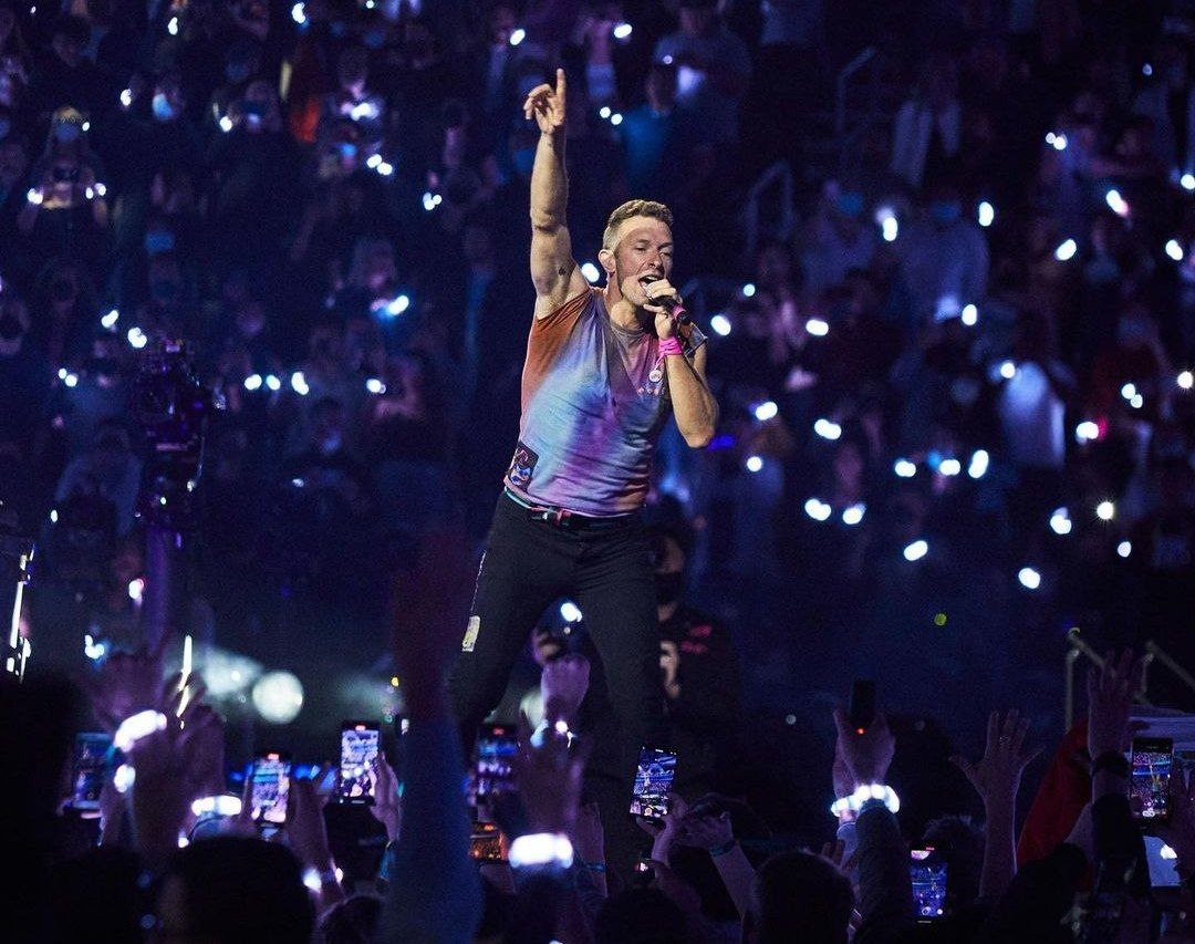 Coldplay a Napoli | La proposta di matrimonio durante il concerto! – VIDEO
