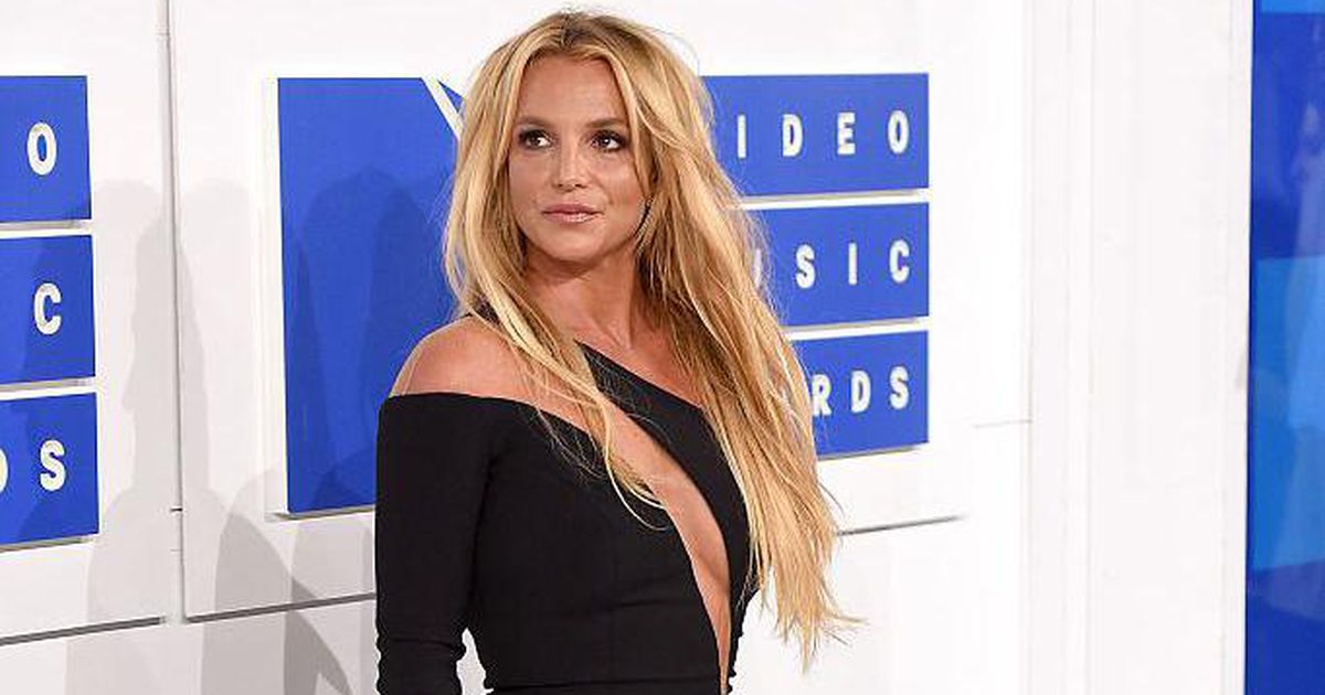 Britney Spears, la scelta che sorprende i fan: cancellato il profilo Instagram dopo il matrimonio
