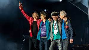 Rolling Stones, Mick Jagger positivo al Covid: concerto ad Amsterdam cancellato